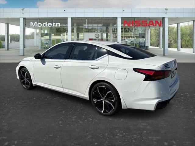 2025 Nissan Altima SR FWD