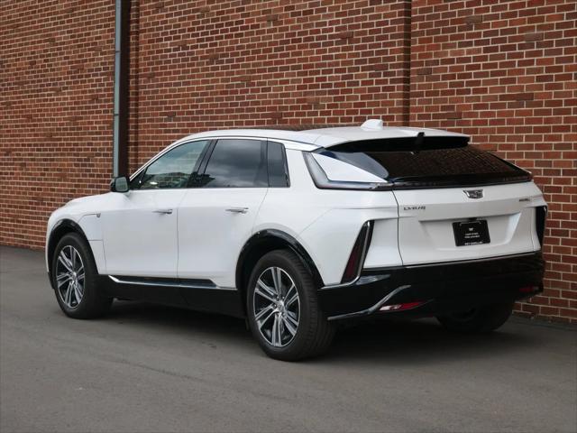 2024 Cadillac iQ Luxury w/1SC