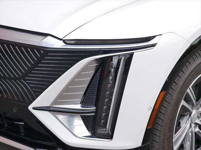 2024 Cadillac iQ Luxury w/1SC