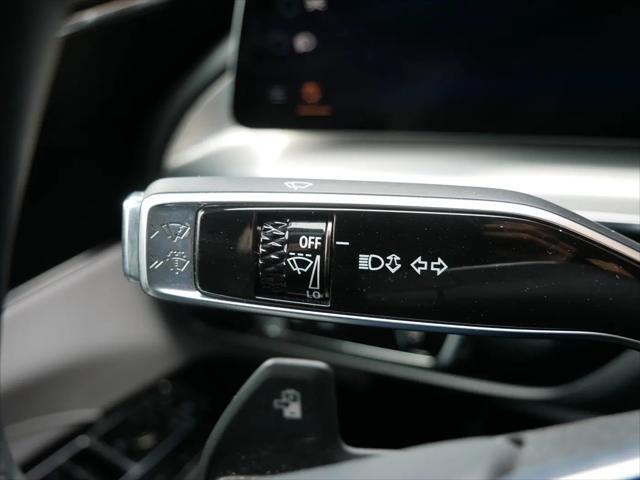 2024 Cadillac iQ Luxury w/1SC