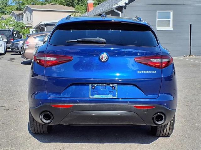 2023 Alfa Romeo Stelvio Sprint RWD