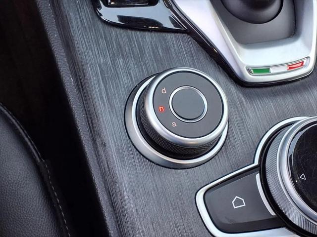 2023 Alfa Romeo Stelvio Sprint RWD