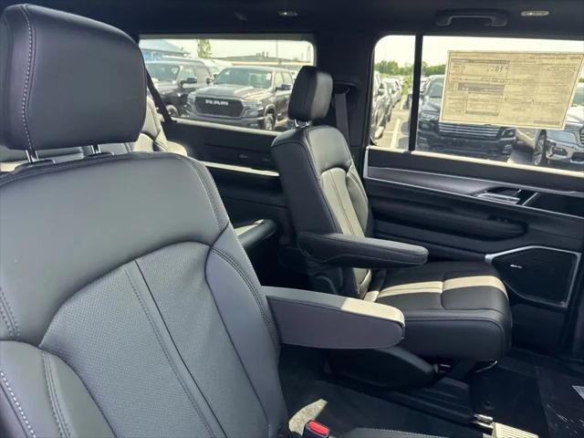 2026 Jeep Grand Wagoneer L 4x4