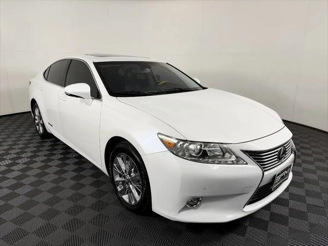 2014 Lexus ES 300h ES 300h