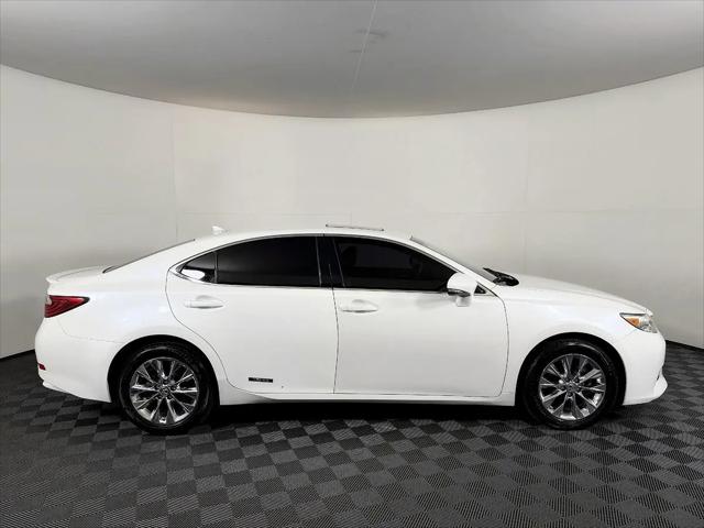 2014 Lexus ES 300h ES 300h