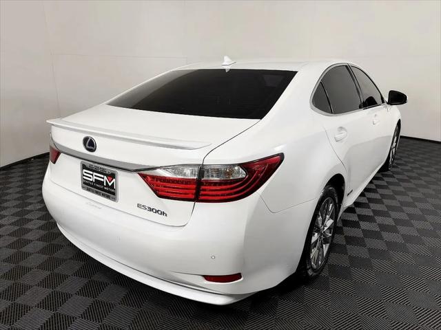 2014 Lexus ES 300h ES 300h