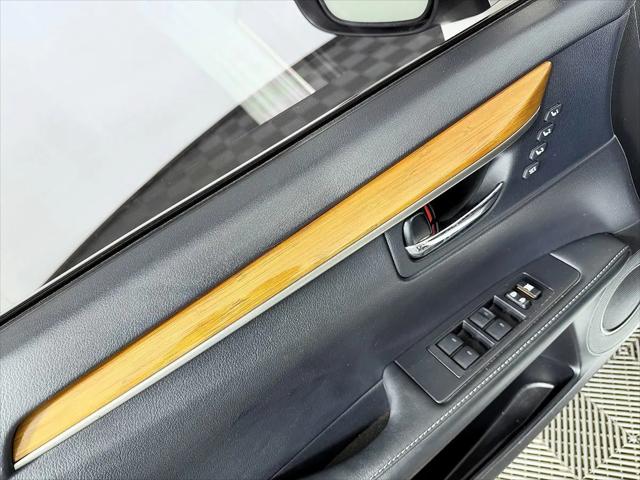 2014 Lexus ES 300h ES 300h