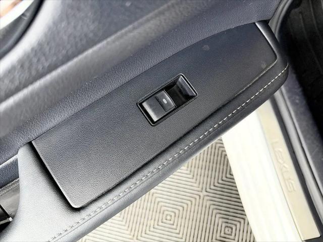 2014 Lexus ES 300h ES 300h