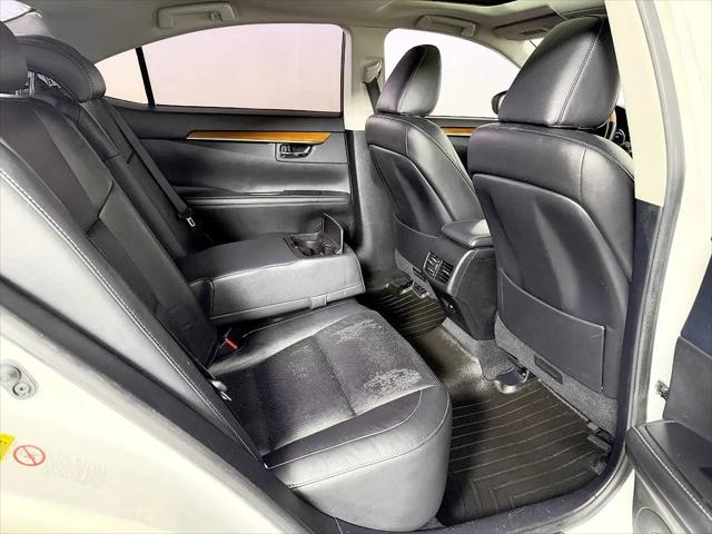 2014 Lexus ES 300h ES 300h