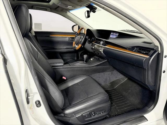 2014 Lexus ES 300h ES 300h