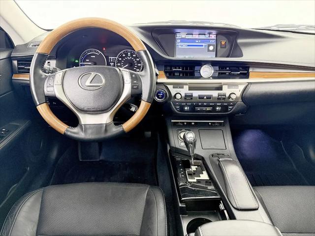 2014 Lexus ES 300h ES 300h