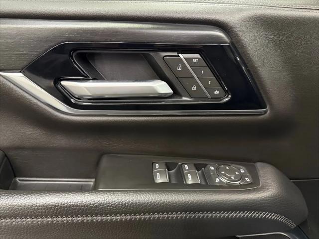 2025 GMC Yukon 4WD Denali