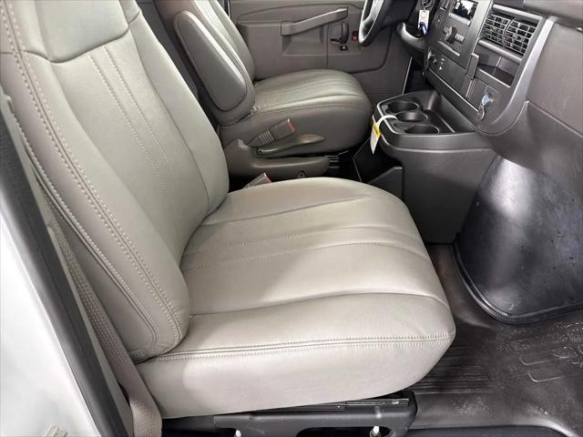 2026 GMC Savana Cargo 3500 Extended Wheelbase, Work Van, RWD