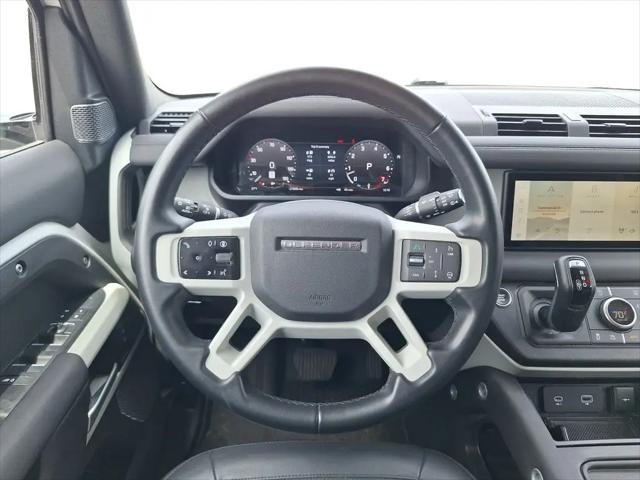 2024 Land Rover Defender 110 P400 S