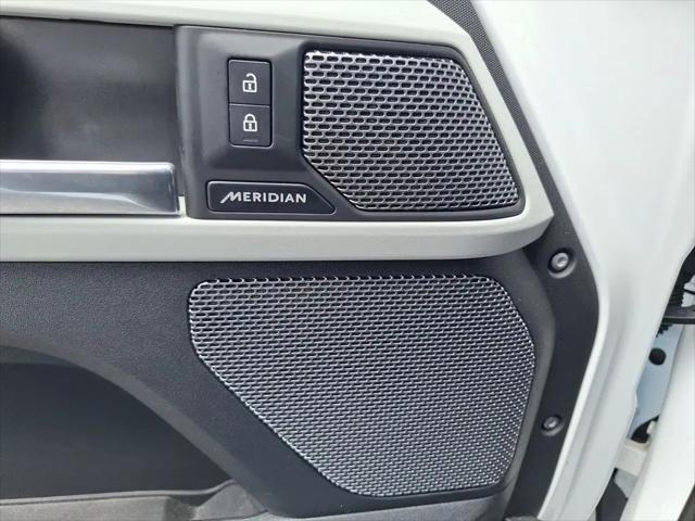 2024 Land Rover Defender 110 P400 S