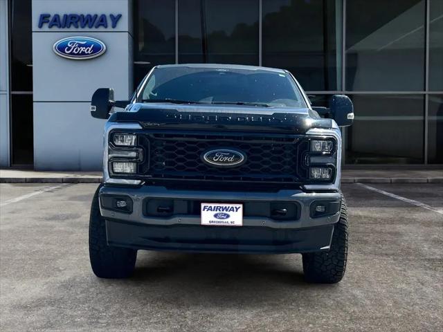 2025 Ford F-350 LARIAT
