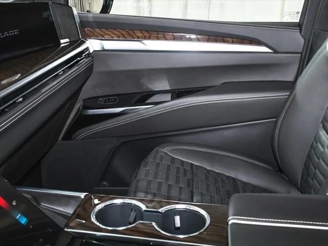 2026 Cadillac Escalade ESV Platinum Sport