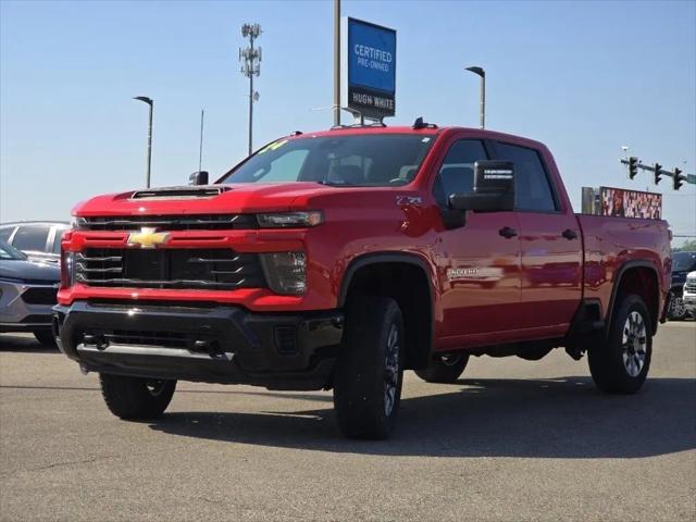 2024 Chevrolet Silverado 2500HD 4WD Crew Cab Standard Bed Custom