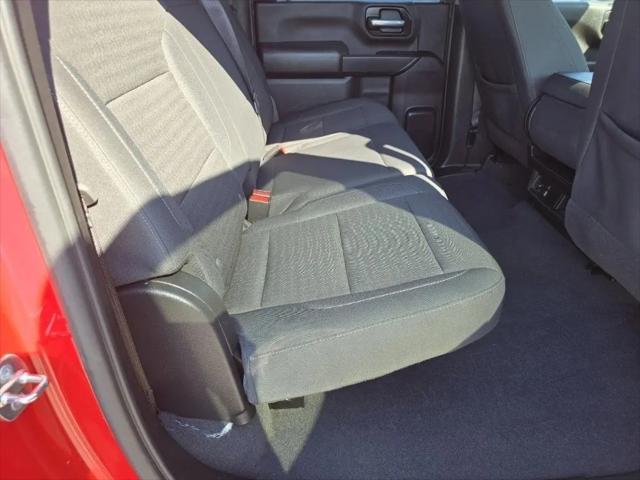 2024 Chevrolet Silverado 2500HD 4WD Crew Cab Standard Bed Custom