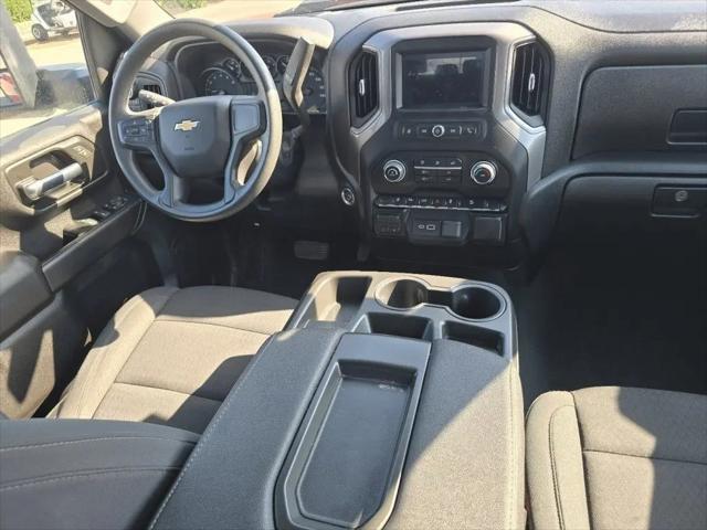 2024 Chevrolet Silverado 2500HD 4WD Crew Cab Standard Bed Custom