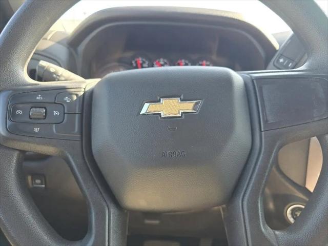 2024 Chevrolet Silverado 2500HD 4WD Crew Cab Standard Bed Custom