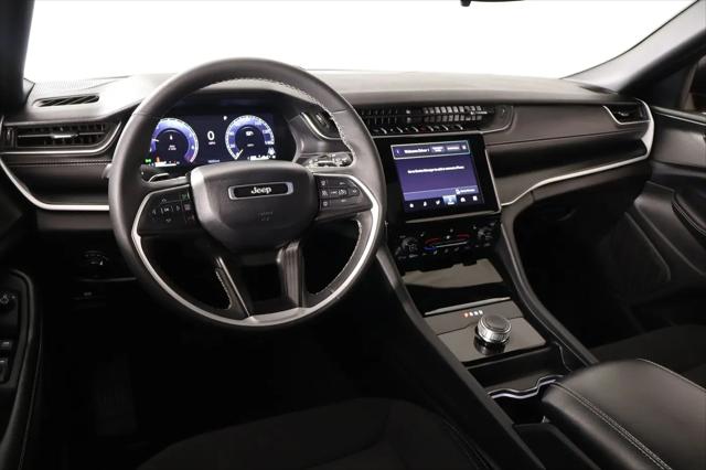 2024 Jeep Grand Cherokee L Laredo X 4x4