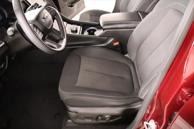 2024 Jeep Grand Cherokee L Laredo X 4x4