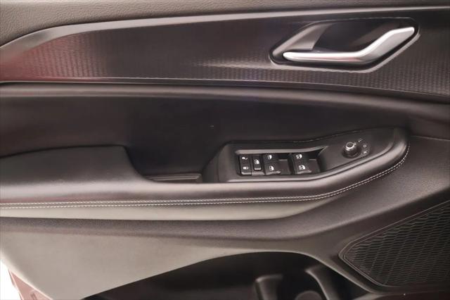 2024 Jeep Grand Cherokee L Laredo X 4x4