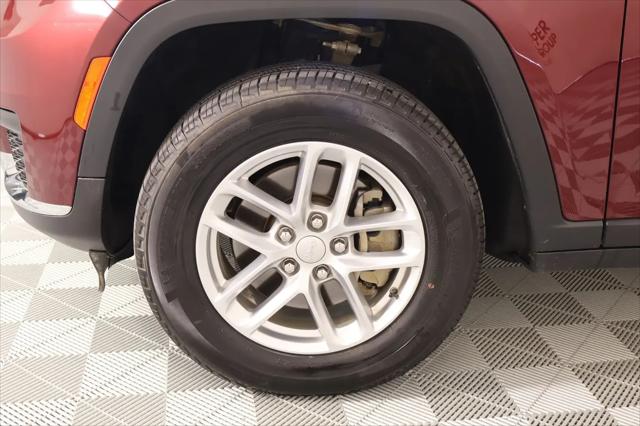 2024 Jeep Grand Cherokee L Laredo X 4x4