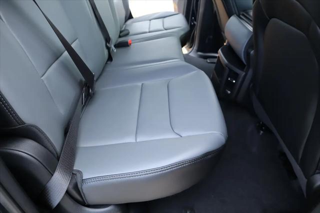 2026 Ram 1500 Tradesman Quad Cab 4x4 64 Box