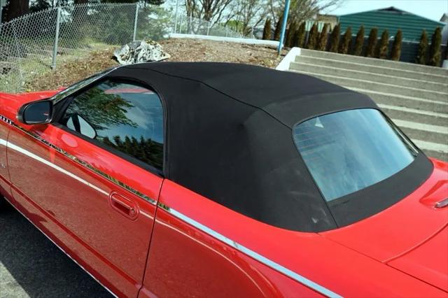 2003 Ford Thunderbird Premium