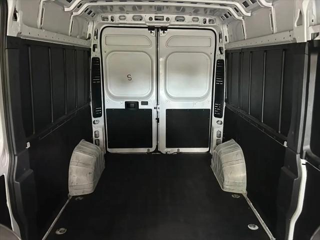 2025 Ram ProMaster 2500 Cargo Van Tradesman High Roof 159" WB w/Pass Seat