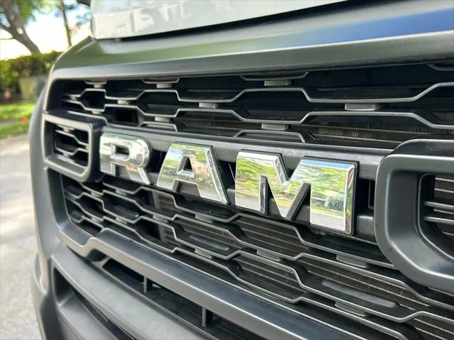 2025 Ram ProMaster 2500 Cargo Van Tradesman High Roof 159" WB w/Pass Seat