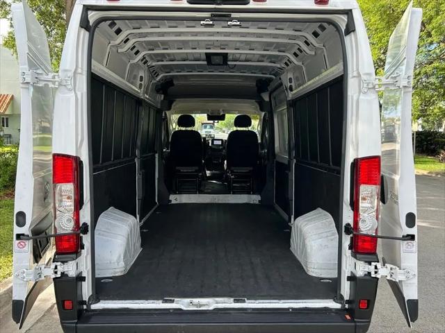 2025 Ram ProMaster 2500 Cargo Van Tradesman High Roof 159" WB w/Pass Seat
