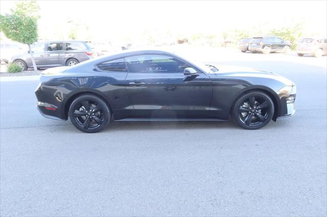 2022 Ford Mustang EcoBoost Premium Fastback