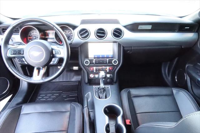 2022 Ford Mustang EcoBoost Premium Fastback