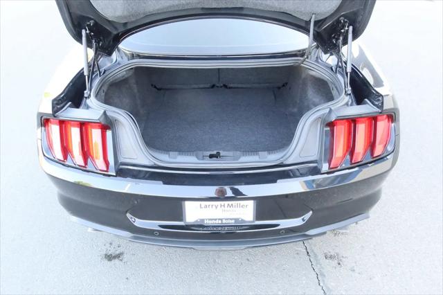 2022 Ford Mustang EcoBoost Premium Fastback