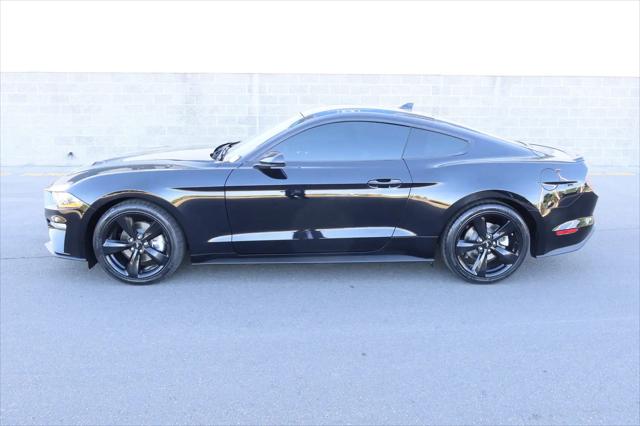 2022 Ford Mustang EcoBoost Premium Fastback