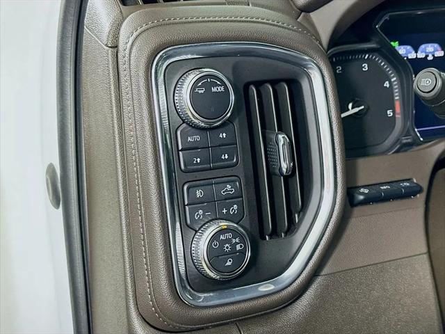 2023 GMC Sierra 2500HD 4WD Crew Cab Standard Bed Denali