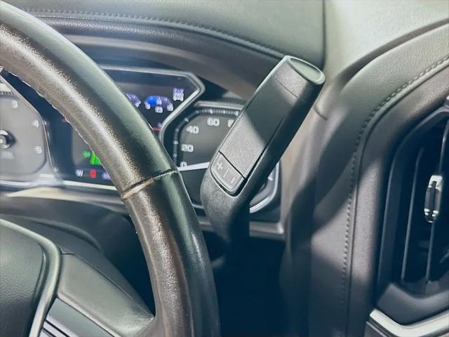 2023 GMC Sierra 2500HD 4WD Crew Cab Standard Bed Denali