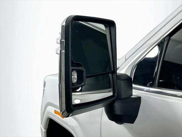 2023 GMC Sierra 2500HD 4WD Crew Cab Standard Bed Denali