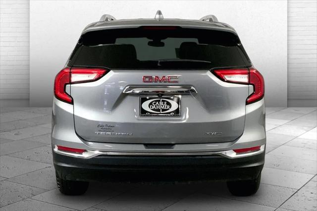 2024 GMC Terrain AWD SLT