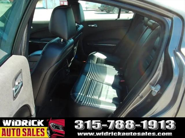 2014 Dodge Charger SXT Plus