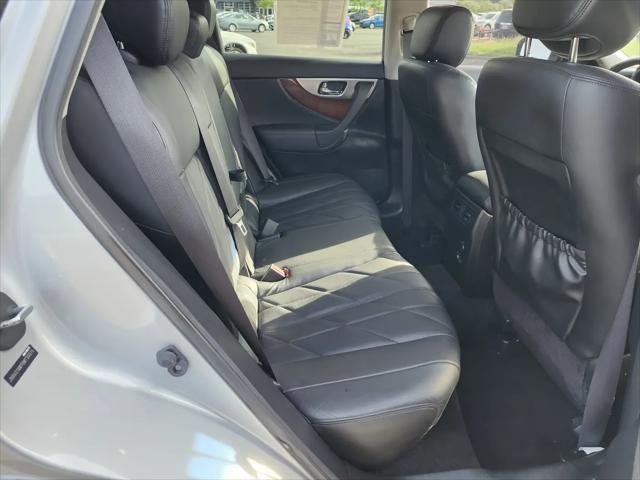 2011 INFINITI FX35 FX35