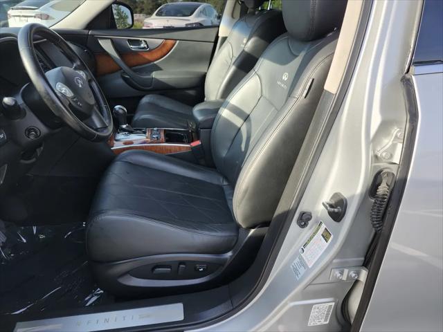 2011 INFINITI FX35 FX35