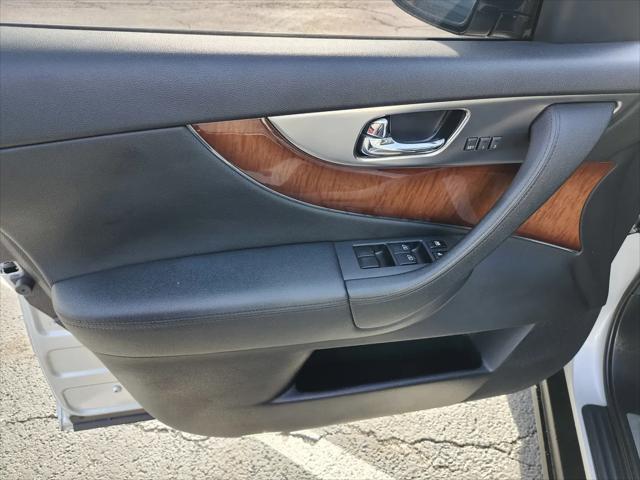 2011 INFINITI FX35 FX35