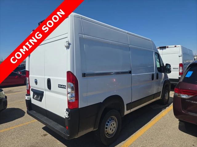 2025 Ram ProMaster 2500 Cargo Van Tradesman High Roof 136" WB w/Pass Seat