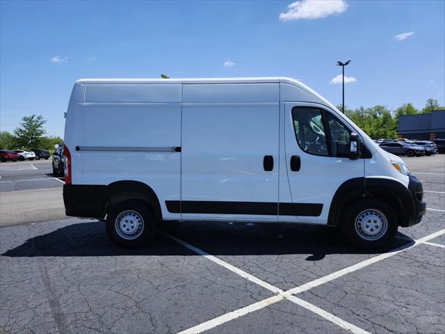 2025 Ram ProMaster 2500 Cargo Van Tradesman High Roof 136" WB w/Pass Seat