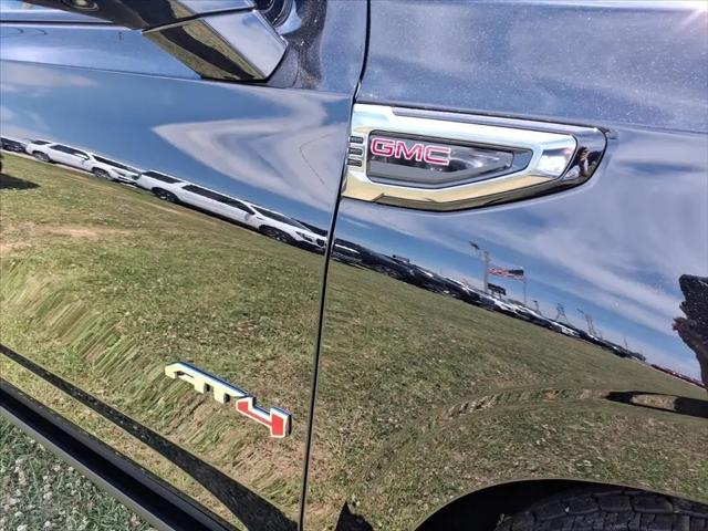 2026 GMC Yukon XL 4WD AT4