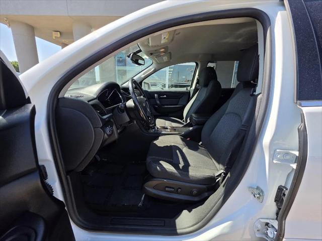 2017 Chevrolet Traverse 2LT